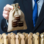 Decreto lavoro � legge: cosa cambia per salari e assunzioni
